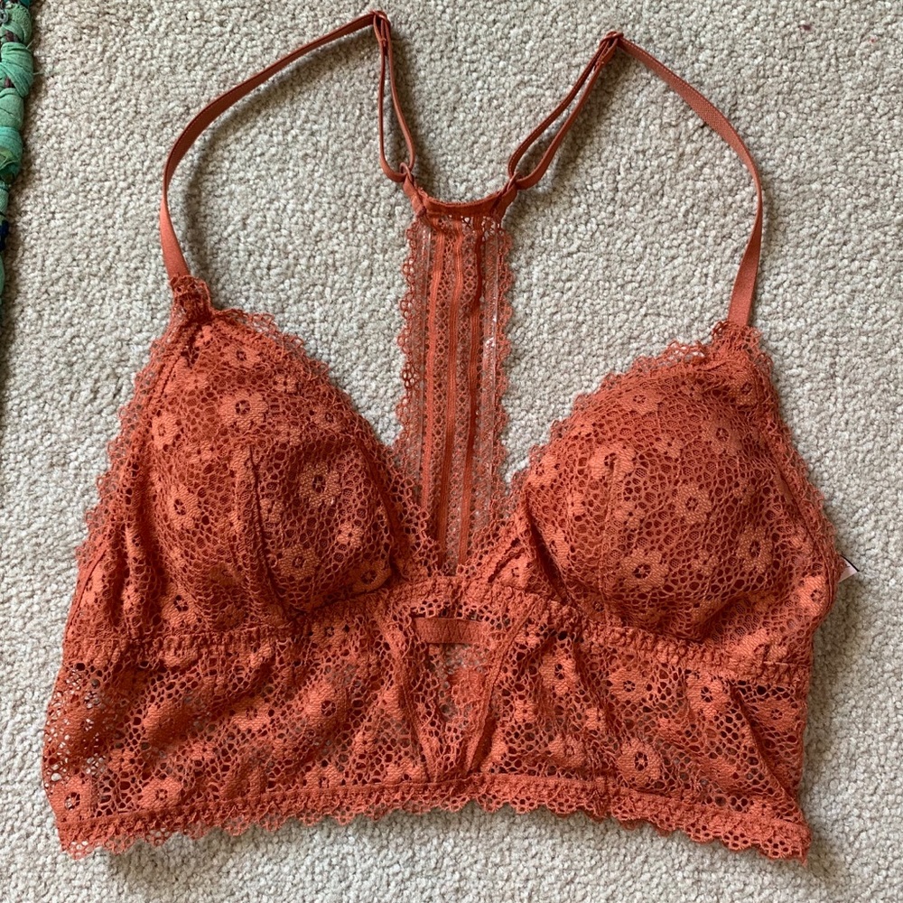 Victoria’s Secret Padded Keyhole Bralette